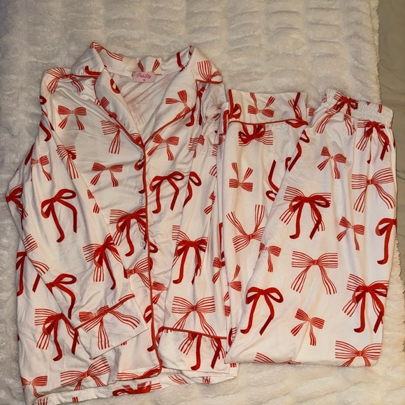Pink Lily Women's Pajama Set with Red Bow Print - Picture 1 of 1